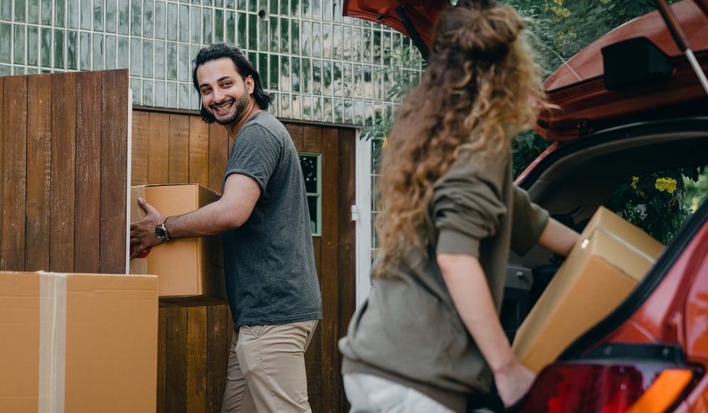 the pros and cons of self pack